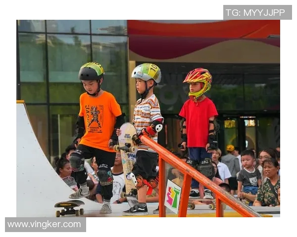 广州滑板队勇闯世界攀岩锦标赛展现逆袭精神与团队力量